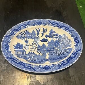 11" Oval Serving Platter Vintage made in Japan.